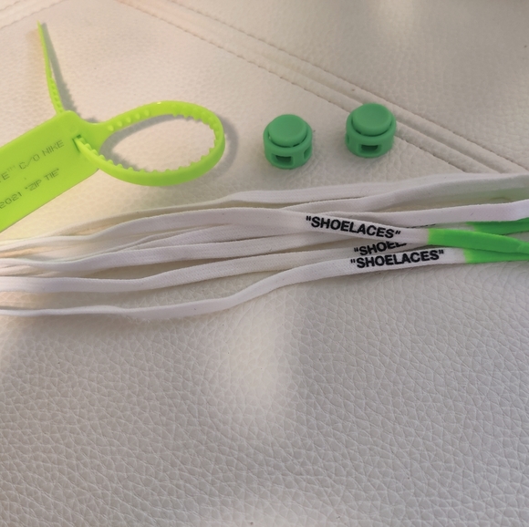 Nike off white lace set( not the snkr) - Picture 2 of 3